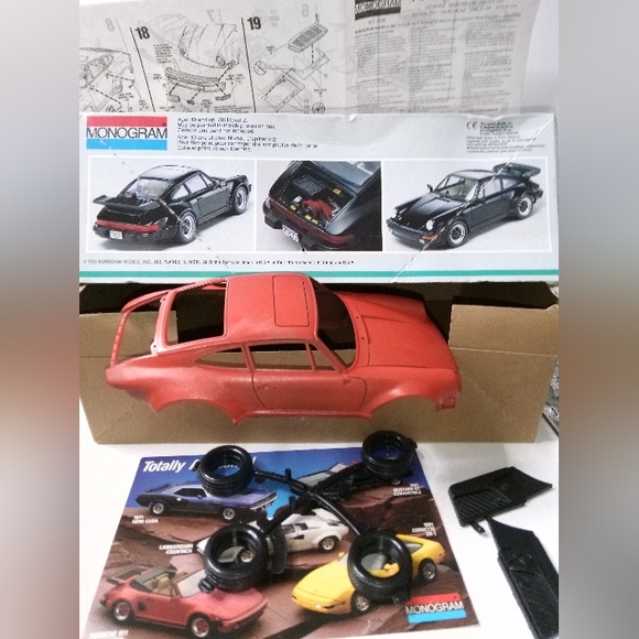1992 Monogram Porsche 911 Turbo 1:24 Model Kit #2956 Vintage Complete Set - Picture 6 of 11